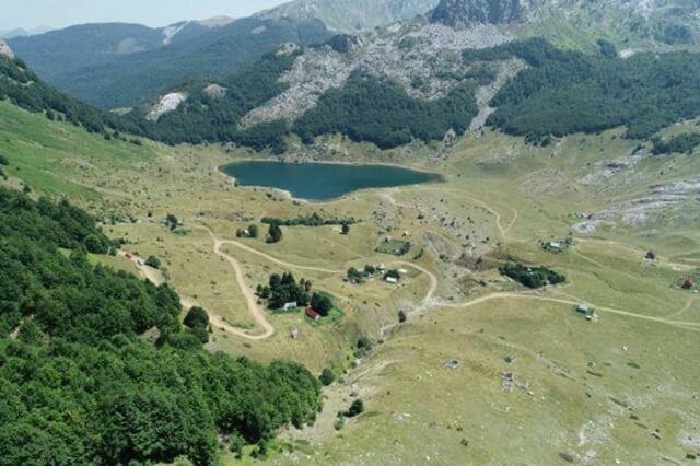Katun Mokra Accommodation & Horseback Riding Podgorica Ngoại thất bức ảnh